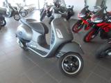 VESPA GTS 300 SuperSport .
