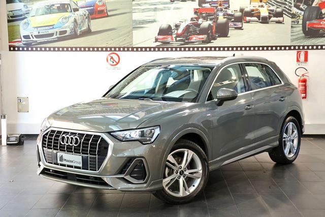 AUDI Q3 Grigio Chronos metallizzato