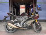 YAMAHA YZF R125 .