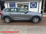 VOLVO XC60 B4 (d) AWD Geartronic Momentum