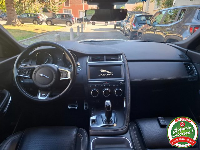 JAGUAR E-PACE 2.0D 150 CV AWD AUT. R-DYNAMIC S - foto 12