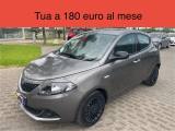 LANCIA Ypsilon 1.0 FireFly 5 porte S&S Hybrid Ecochic Silver