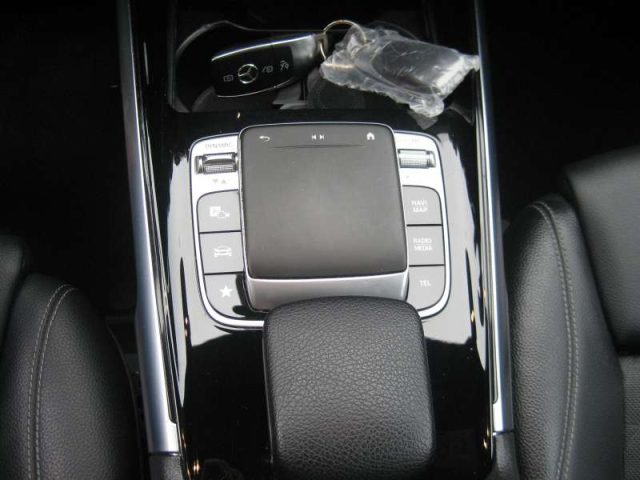 MERCEDES-BENZ GLB 200 D AUTOMATIC SPORT PLUS - foto 12