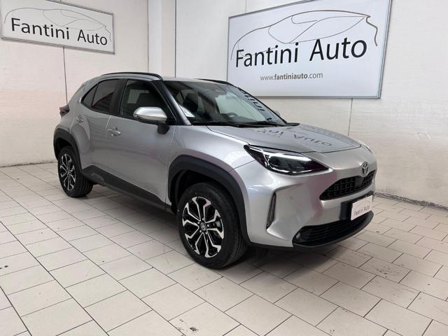 toyota yaris cross awd-i trend 4x4 1.5h 130cv e-cvt-leggi sotto