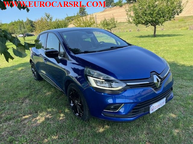 RENAULT Clio Blu metallizzato