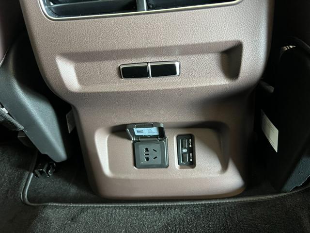 FOTON TUNLAND V 9 VGT TURBO DC 48V 8AT ULTRA - foto 47