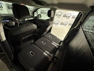OPEL Combo usata, con USB