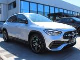 MERCEDES-BENZ GLA 200 d Automatic Premium