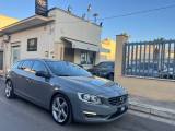 VOLVO V60 2.0 D3 R-design