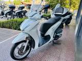 HONDA SH 350 PASSAGGIO GARANZIA TAGLIANDO INCLUSI