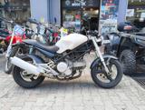 DUCATI Monster 400 .