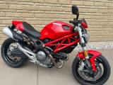 DUCATI Monster 696 Plus +