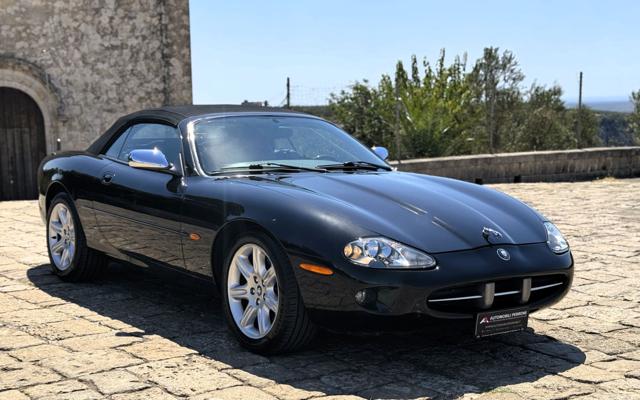 JAGUAR XK8 4.0I V8 CONVERTIBILE - foto 18