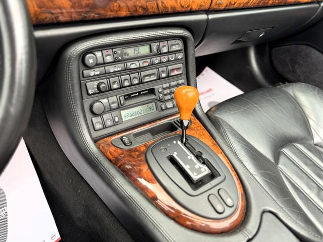 JAGUAR XK8 4.0I V8 CONVERTIBILE - foto 22