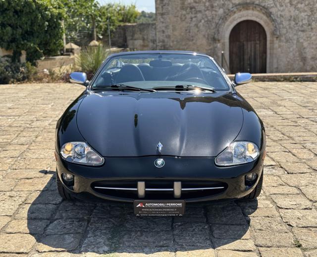 JAGUAR XK8 4.0I V8 CONVERTIBILE - foto 17