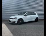 VOLKSWAGEN Golf GTI PERFORMANCE DSG