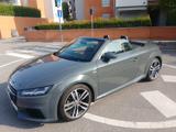 AUDI TT Roadster 2.0 TDI ultra S line