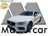 VOLVO V60 V60  2.0 b4 Momentum Business Pro auto -  GG137JE
