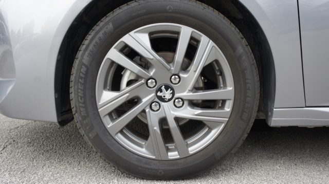 PEUGEOT 208 PURETECH 75 STOP&START 5 PORTE A - foto 8