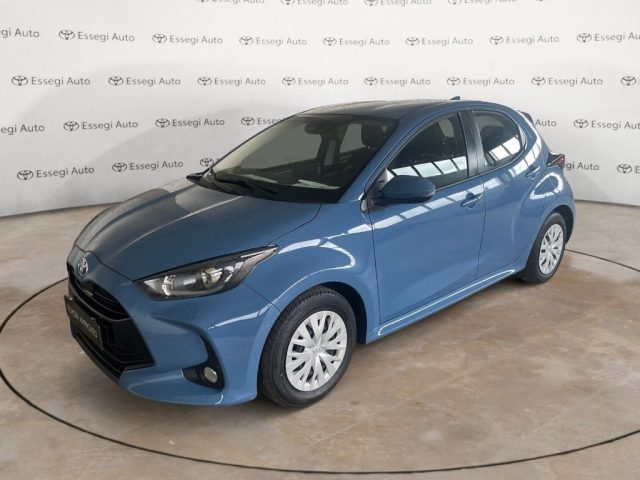 toyota yaris 1.5 hybrid 5 porte active
