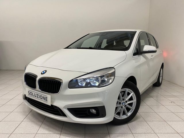 BMW 216 Bianco pastello