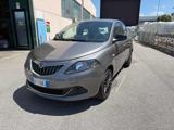 LANCIA Ypsilon 1.0 FireFly 5 porte S&S Hybrid Ecochic Silver