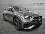 MERCEDES-BENZ GLA 200 d Automatic Premium