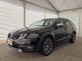 SKODA Octavia 2.0 TDI SCR 184 CV DSG Wagon 4x4 Scout