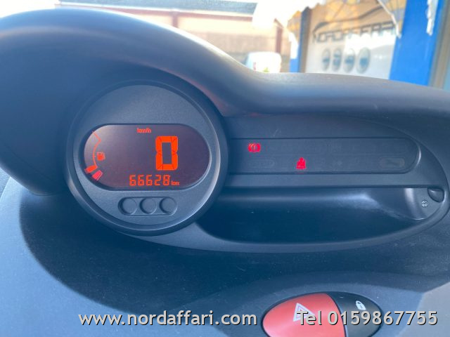 RENAULT Twingo - foto: 10