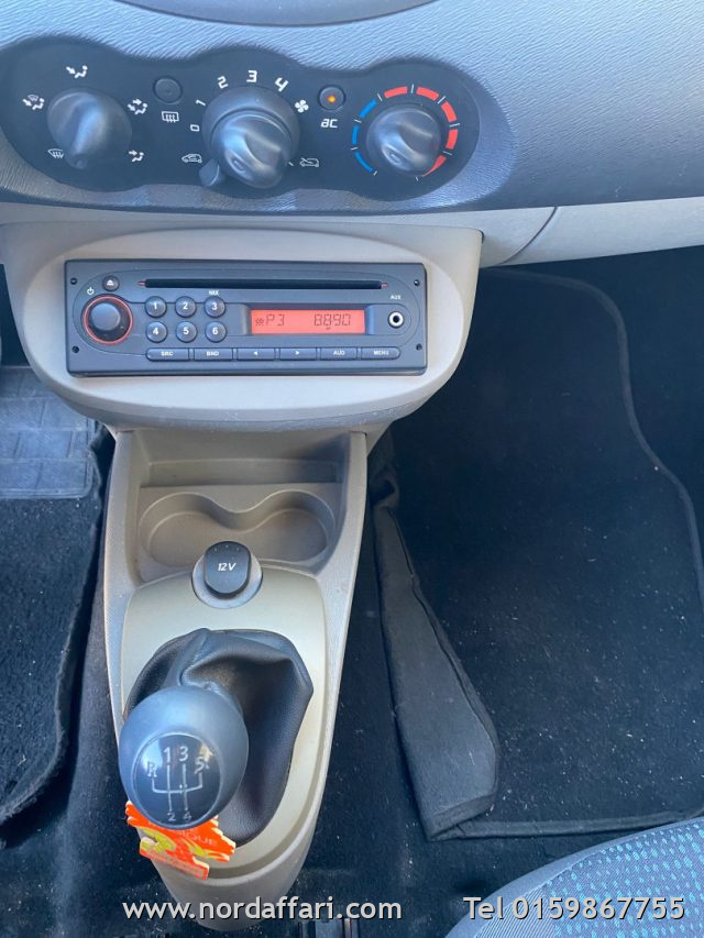 RENAULT Twingo - foto: 15