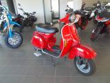 VESPA PX 125 .