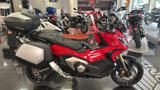 HONDA X-ADV 750 Standard