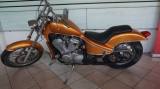 HONDA Shadow 600 4T