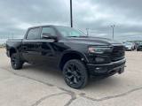 RAM 1500 5.7 V8 Crew Cab Limited Night Black Autocarro N1