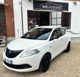 LANCIA Ypsilon 1.0 FireFly 5 porte S&S Hybrid Silver