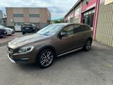 VOLVO V60 Cross Country D3 Geartronic Business Plus