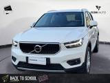 VOLVO XC40 T4 Geartronic Momentum