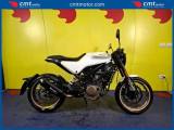 HUSQVARNA Vitpilen 401 Garantita e Finanziabile