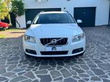 VOLVO V70 2.5 FT MOMENTUM AFV BI-FUEL