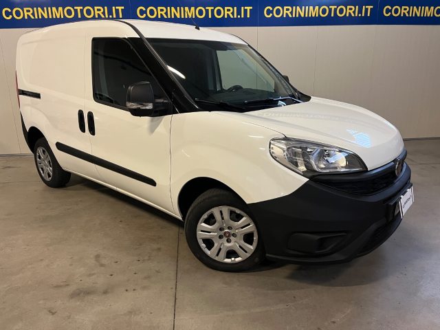 FIAT Doblo Bianco pastello