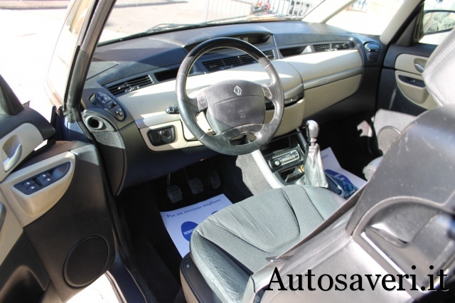 RENAULT AVANTIME PRIVILEG - foto 8