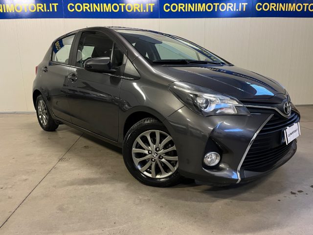 TOYOTA Yaris Grigio scuro metallizzato