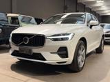 VOLVO XC60 B4 (d) AWD automatico Essential