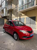 LANCIA Ypsilon 1.2 69 CV 5 porte Gold