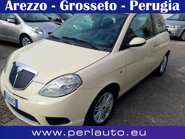 LANCIA Ypsilon Beige pastello