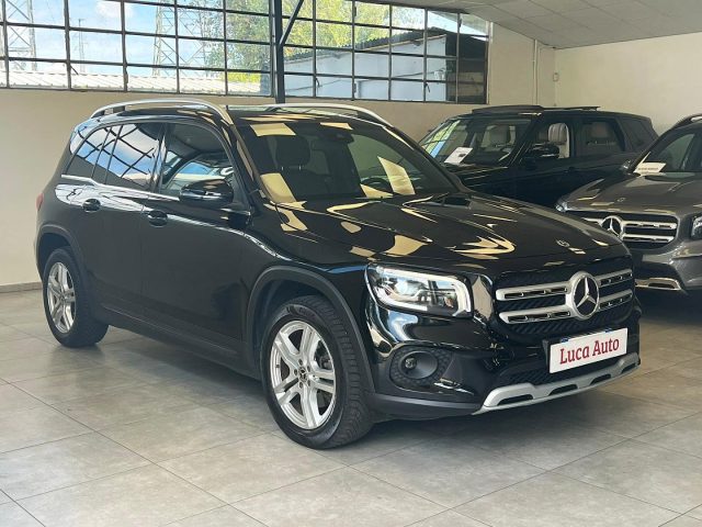 mercedes-benz glb 200 200d automatic 4matic 7 postitagliandimultibeam