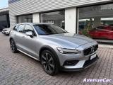 VOLVO V60 Cross Country 2.0 b4 Business Pro awd CERCHI 20' TELECAMERA POST