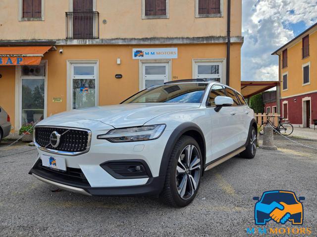 volvo v60 cross country b4 d awd automatico ultimate iva esposta