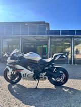 CF MOTO 675SR-R .