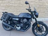 MOTO GUZZI V7 Stone